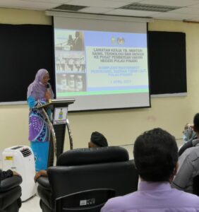 Lawatan kerja Pusat Pemberian Vaksin PPV Kompleks Masyarakat Penyayang Daerah Timur Laut Pulau Pinang 2