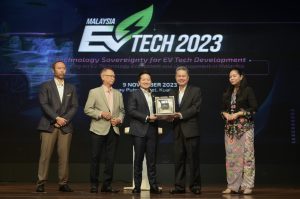 399620636 742300027925655 4080505702826159947 n