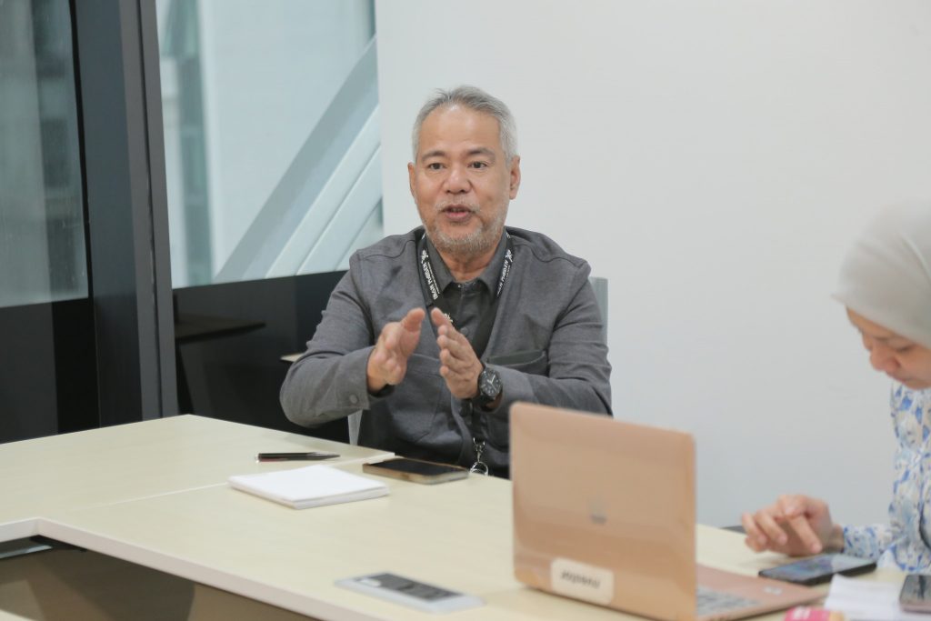 421764250 790986796390311 18888023360416904 n