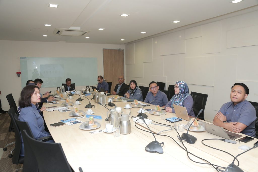 421779377 790938193061838 3279803975948043079 n