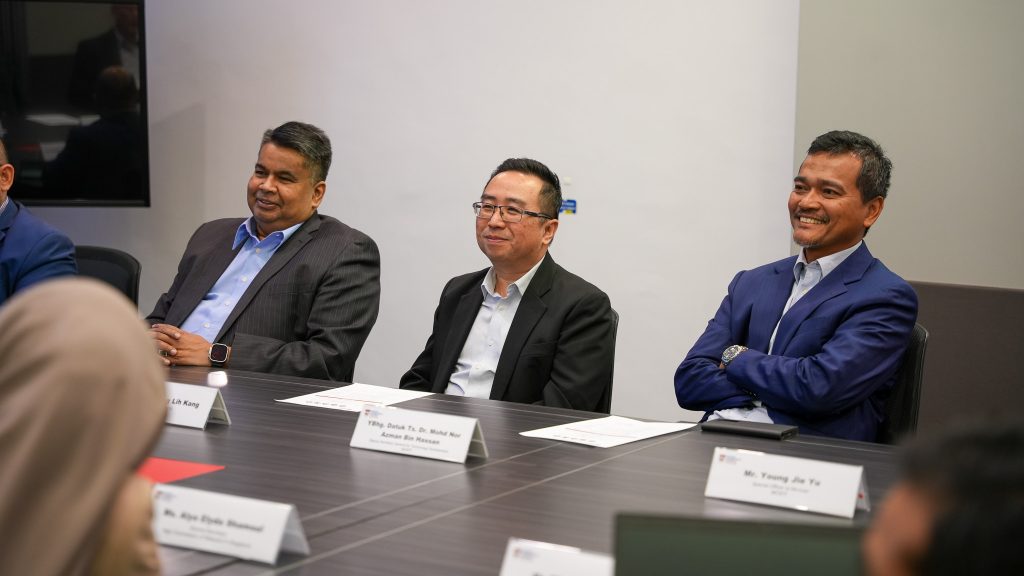 434733617 951097039803267 1615268774874185400 n