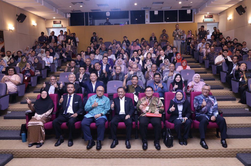 442486202 871514998337490 3168299495322914750 n