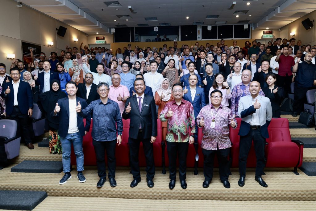 448164079 884761800346143 3002481534008758054 n