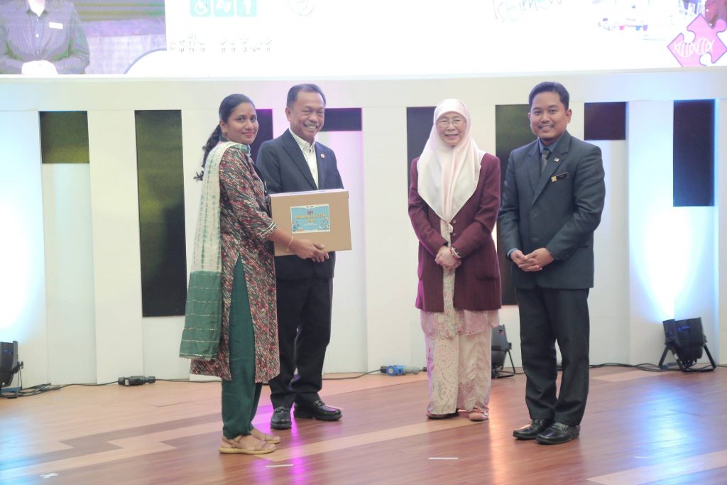 448800327 892187676270222 6708186304010276397 n