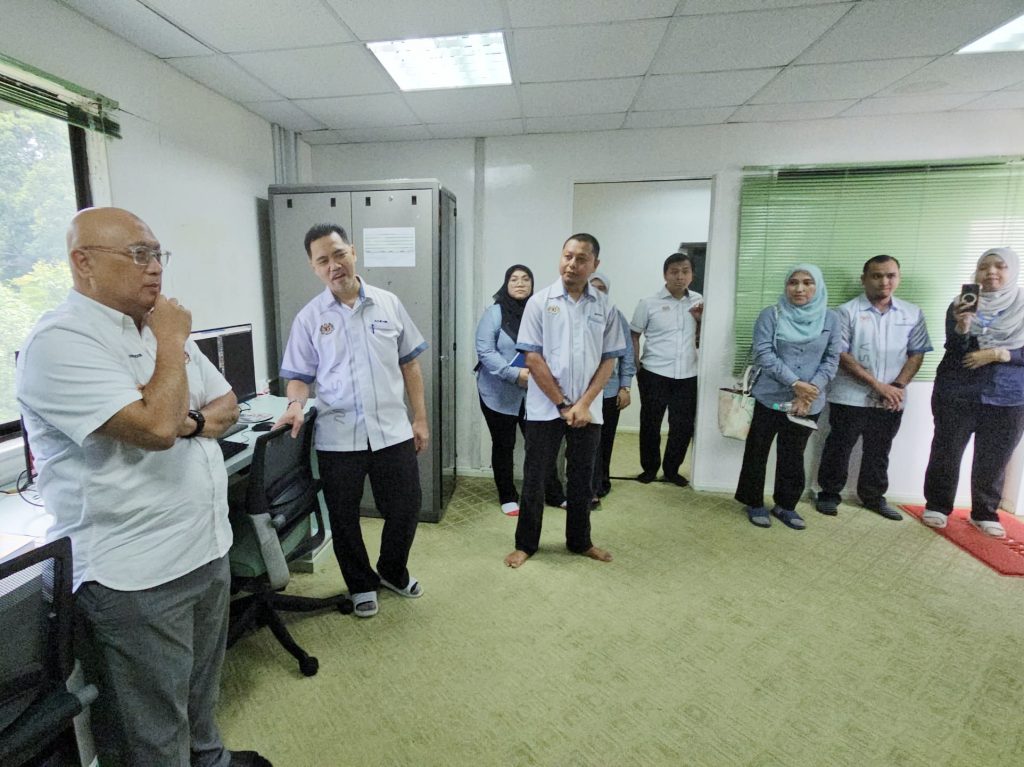 452258784 909887257833597 8443327763433473230 n