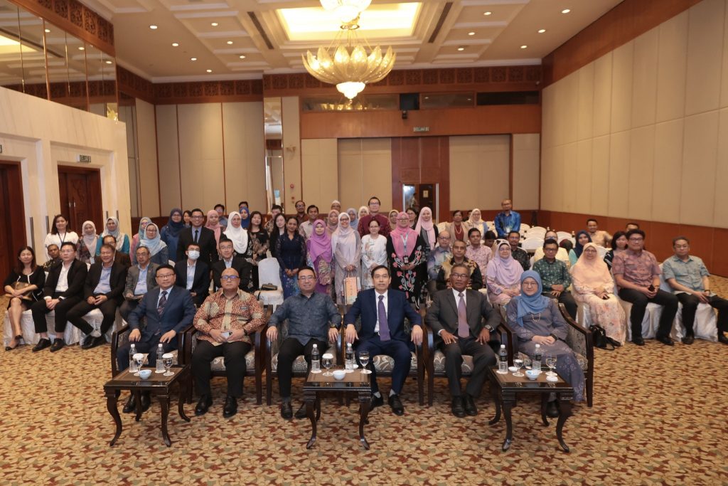 452879342 911784587643864 8152955205995353875 n