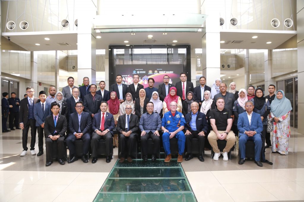 453401128 914419430713713 6860169500389070450 n