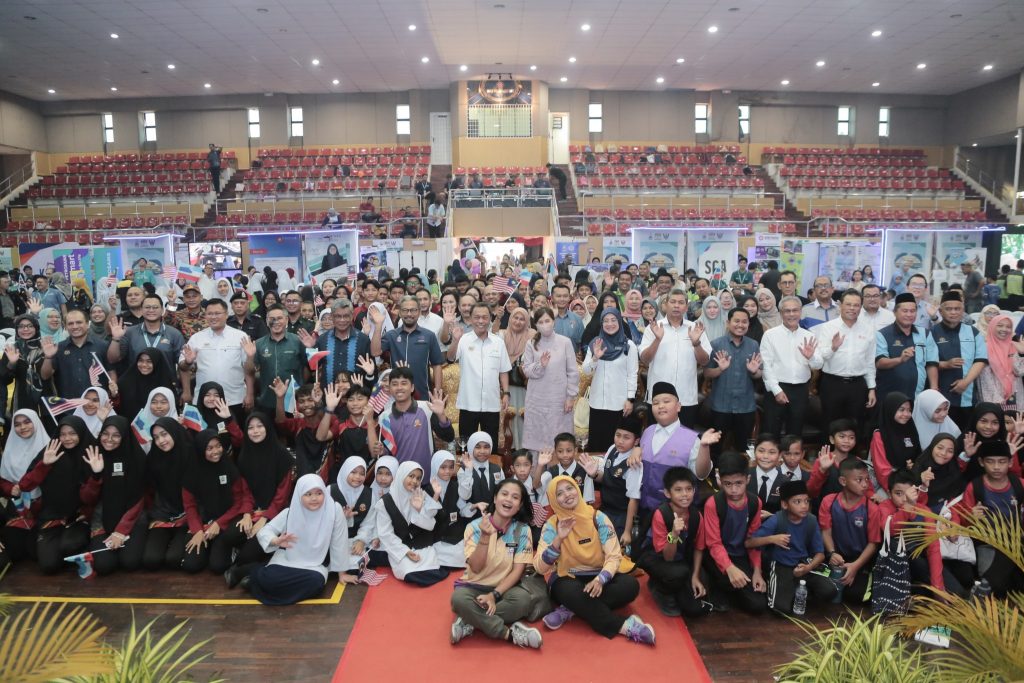 453889976 916928903796099 1847944863891099716 n