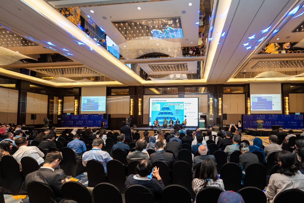 454467904 921309080024748 409665756476336451 n