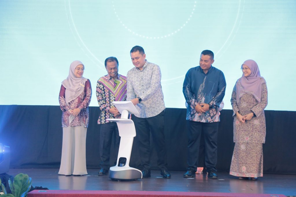 454582799 920818686740454 534429868258012915 n