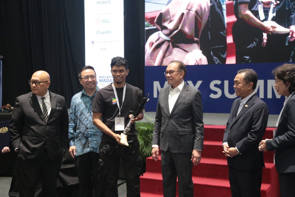 454653635 923504049805251 6217263243475824510 n