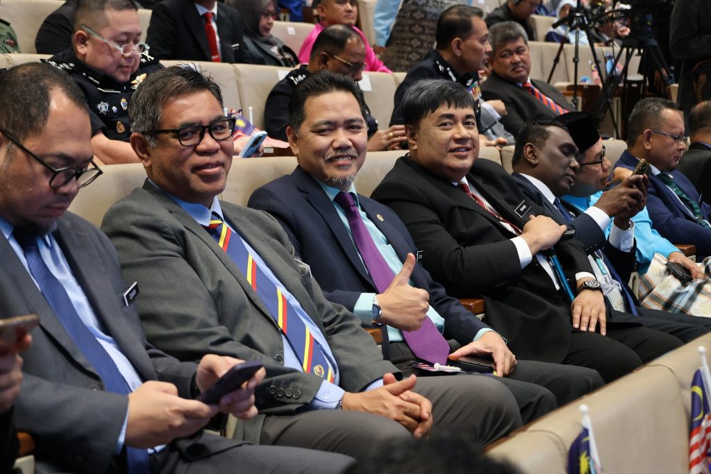 455696561 926505322838457 7413233916060515593 n