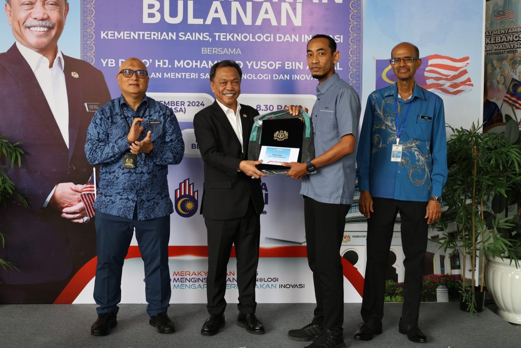 457509546 939094004912922 3197388249777501524 n