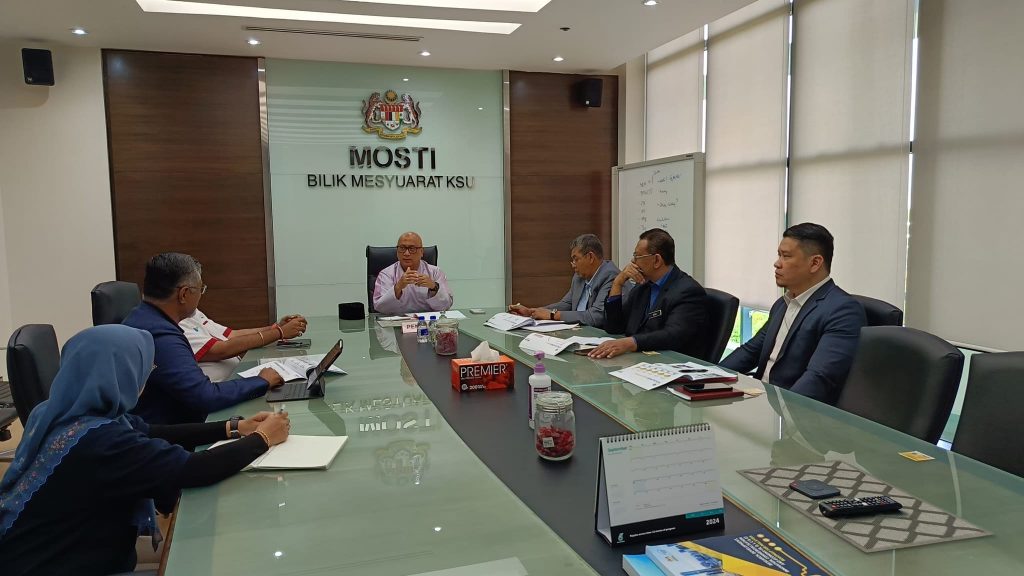 457742917 936321758523480 8782178666068116880 n