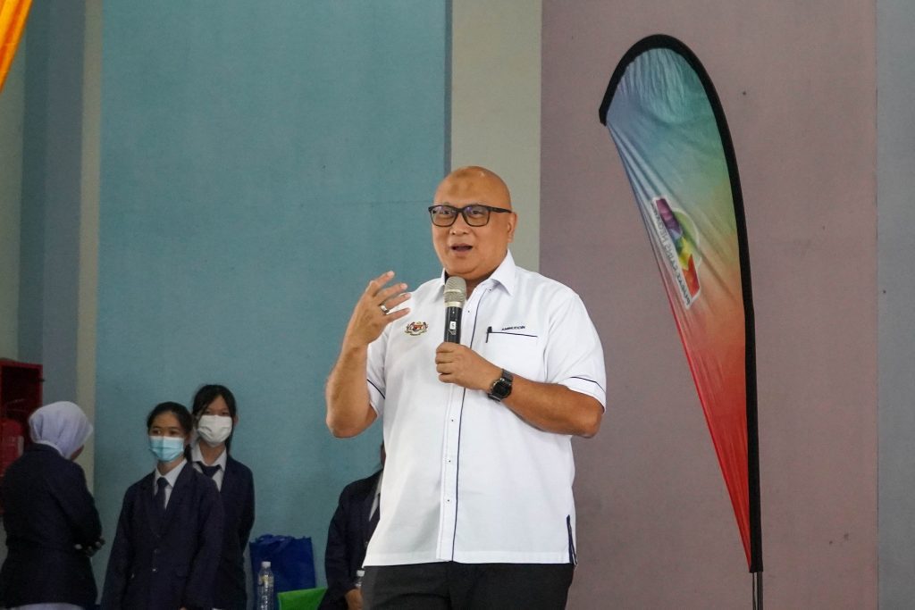 458774783 943604761128513 723687561957944605 n