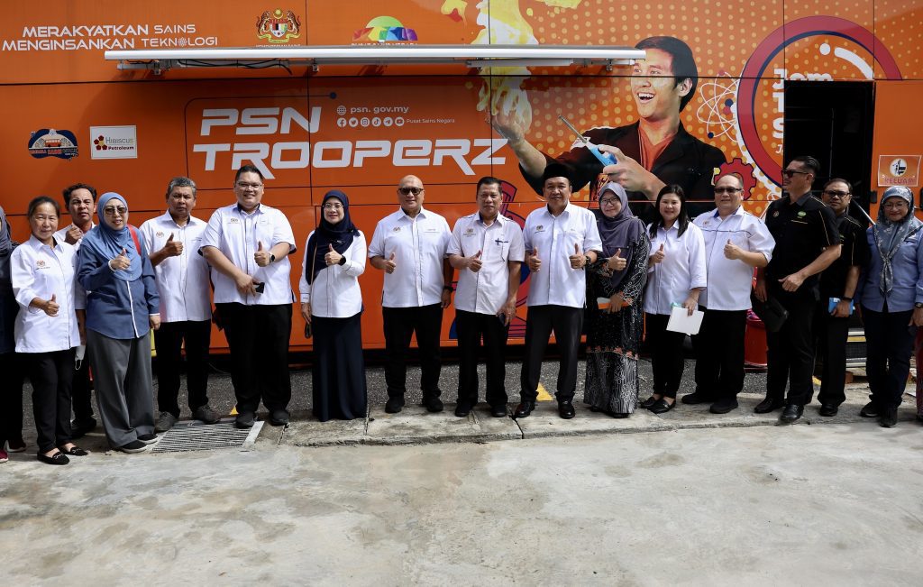 458917923 943605104461812 7104831060052685539 n