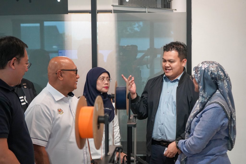 459144903 943970334425289 8454315927539293303 n