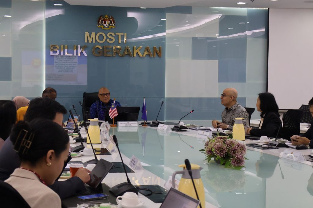 461926885 962831325872523 952537055993596120 n