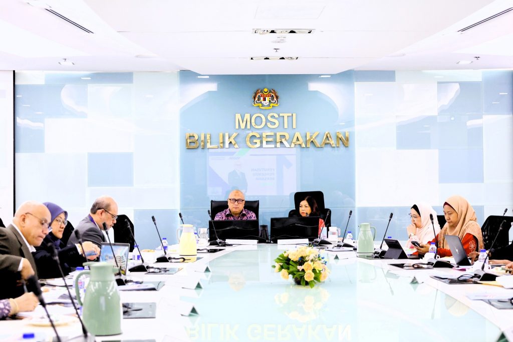 463259679 971968004958855 2463592344175823805 n