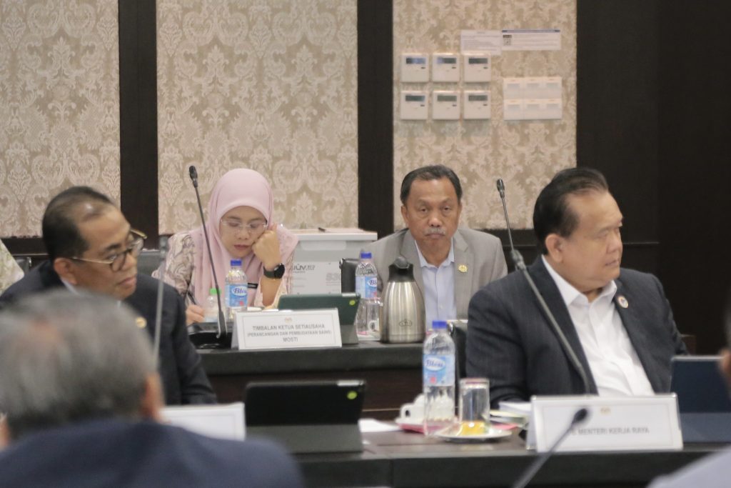 465663915 987058473449808 5511314683846088240 n