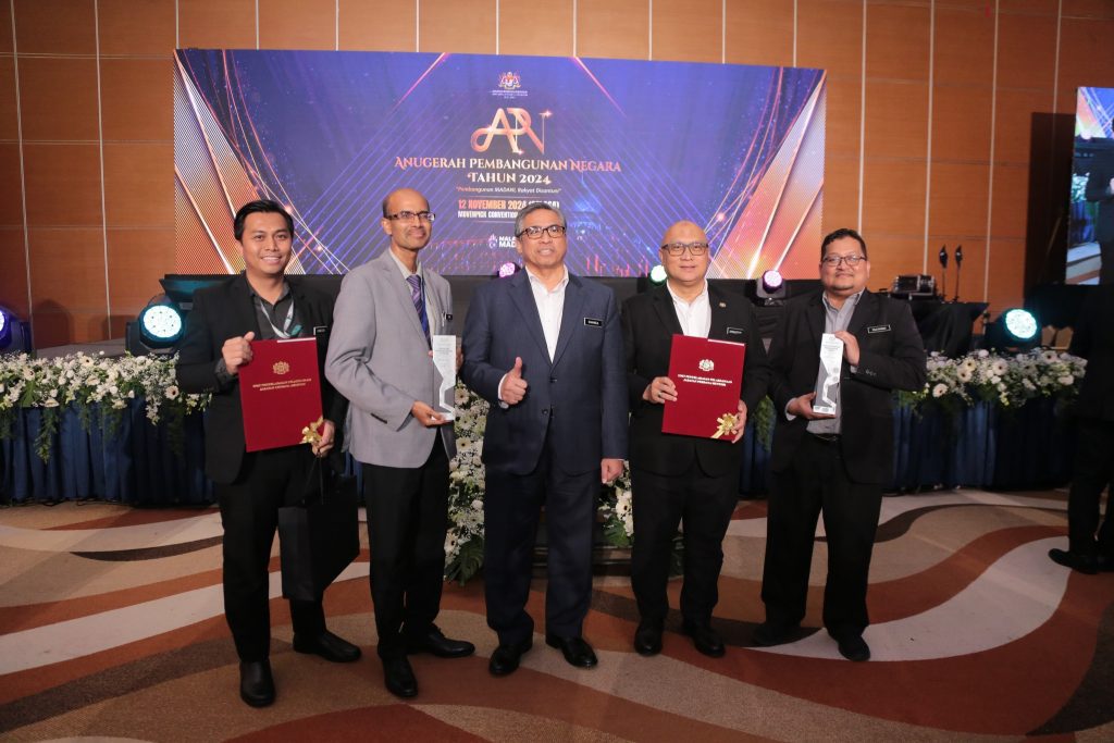 466670348 992988969523425 6566766985578802296 n