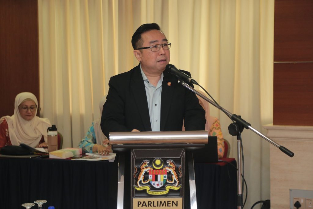 467529055 998882858934036 6607538679642653705 n