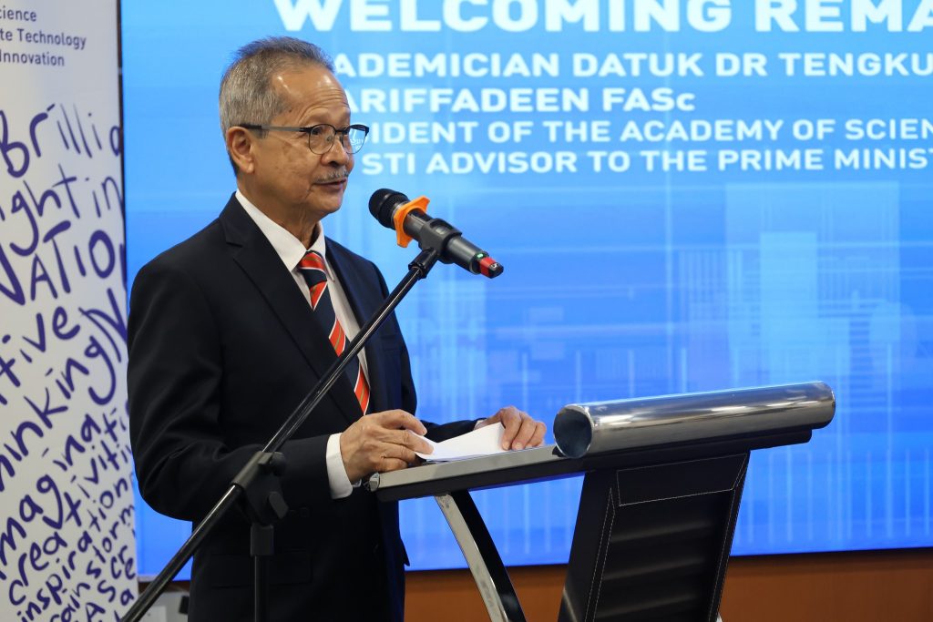 469560956 1013008264188162 585657657493212314 n