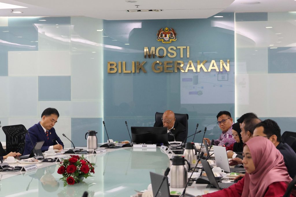 470141254 1018044470351208 2861675336750471211 n