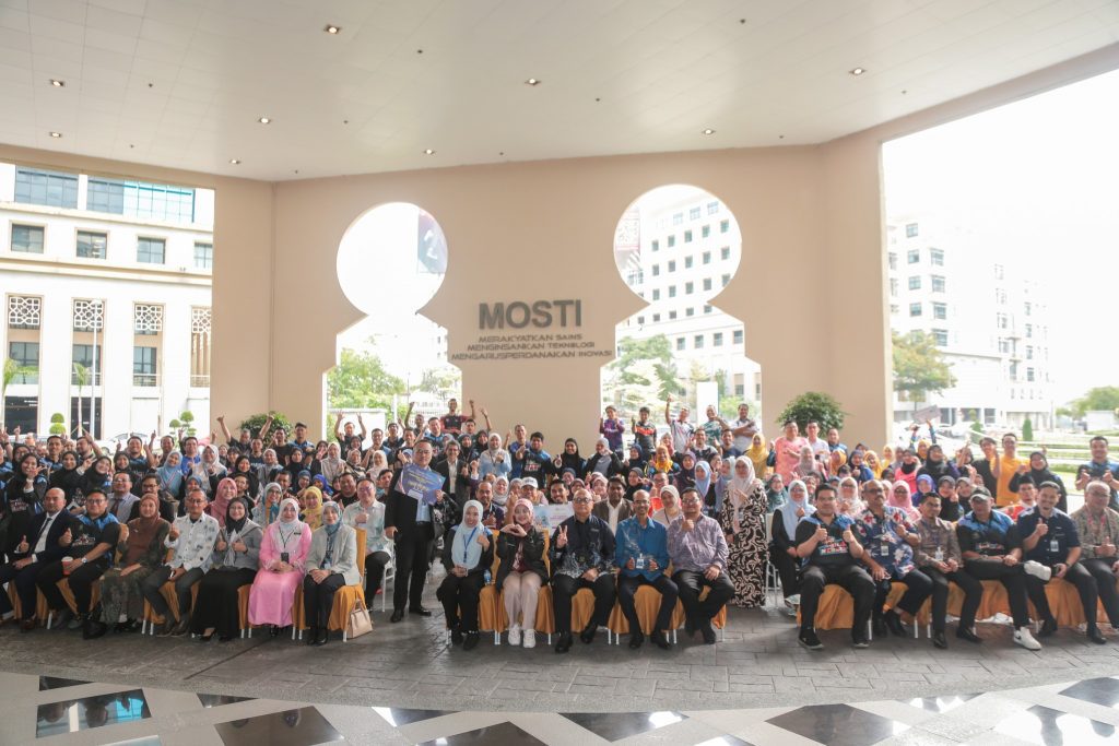 470211474 1021156596706662 6900563385703791911 n