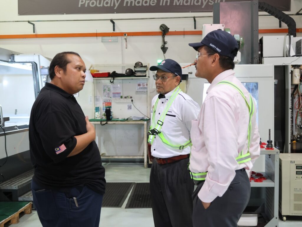 517981124 1187102240112096 756101371155648268 n