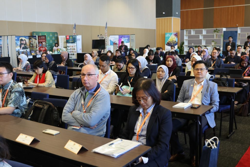 544732453 1235845241904462 1031289347765269768 n