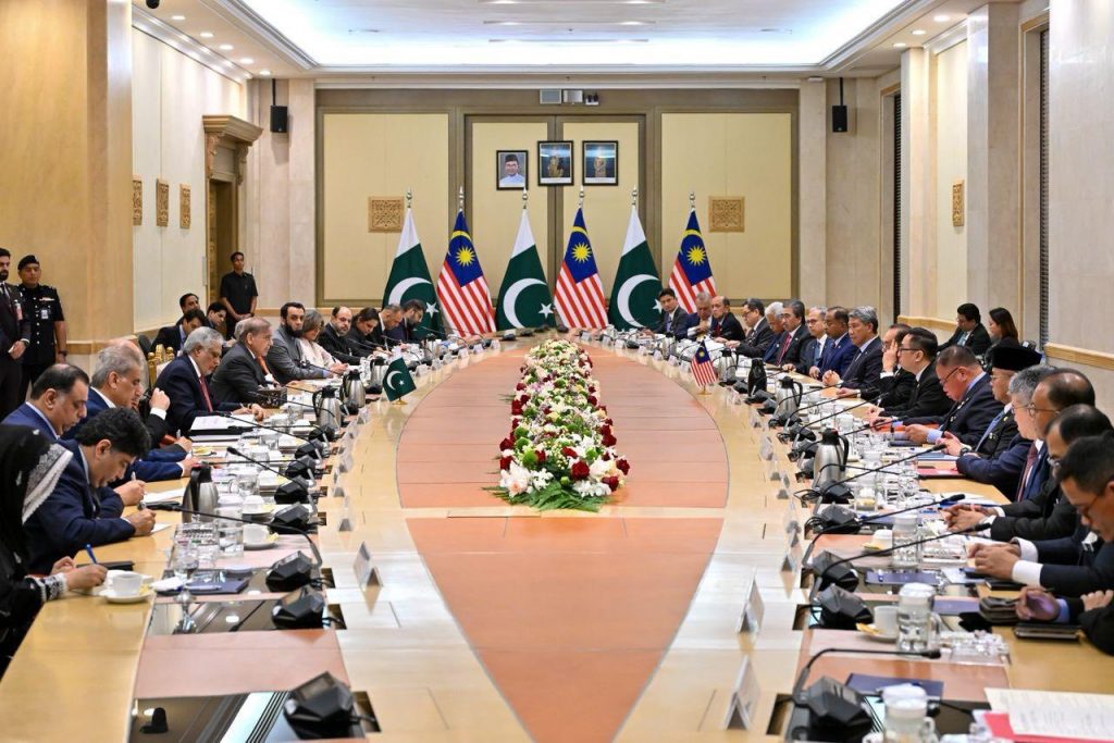 557749904 1260248092797510 9037379090733693088 n