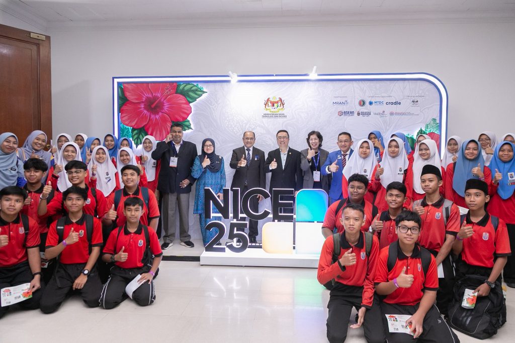 557814781 1260905566065096 2170106283026693633 n