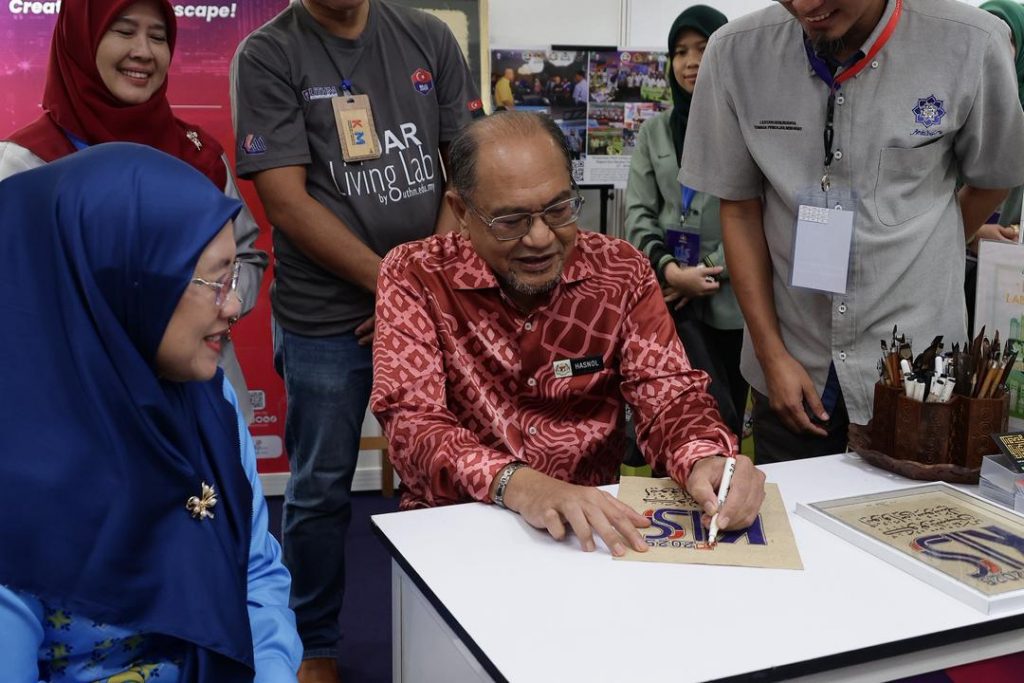 560640800 1269822301840089 2662779968401290069 n