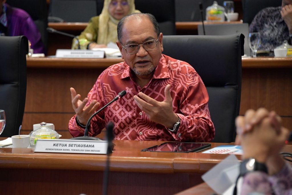 563986590 1270049141817405 2729802496226344220 n