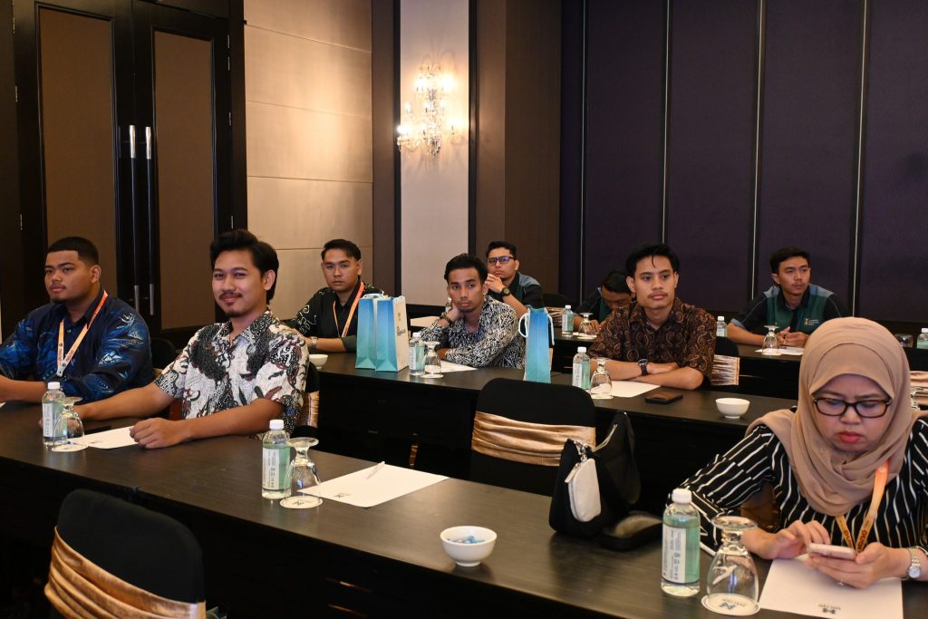 569289498 1276103114545341 1289108286456154816 n