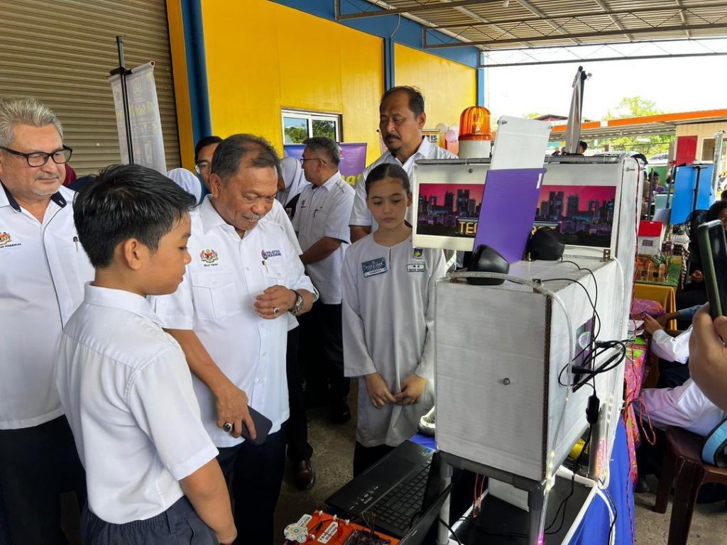 569512247 1277852504370402 2190878534462478966 n