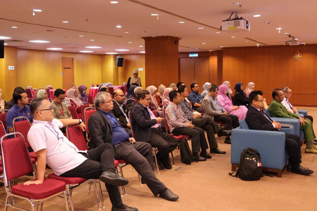 574577901 1283075973848055 1312261636104583441 n