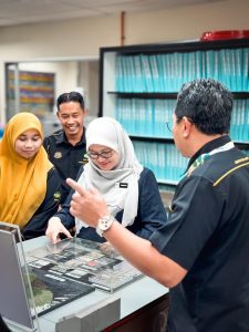 625557395 1360960776059574 2171336076987794048 n