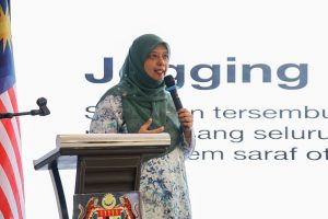 SESI SANTAI 18 1