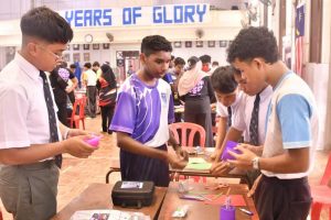 STEM CAMP SEGi KL 4