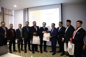 Kunjungan Hormat Team Kencana FELDA Sahabat 3