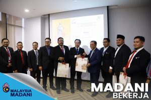 Kunjungan Hormat Team Kencana FELDA Sahabat MADANI BEKERJA