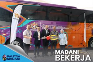 Majlis Perasmian Penyerahan Kenderaan Jabatan Bas Baharu MOSTI MADANI BEKERJA